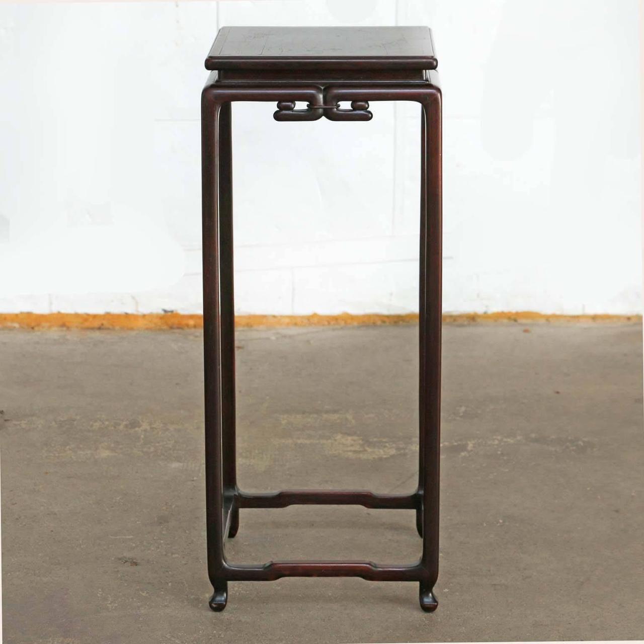 Metal Plant Stand – Plant Material Metal Plant Stand – Plant Material